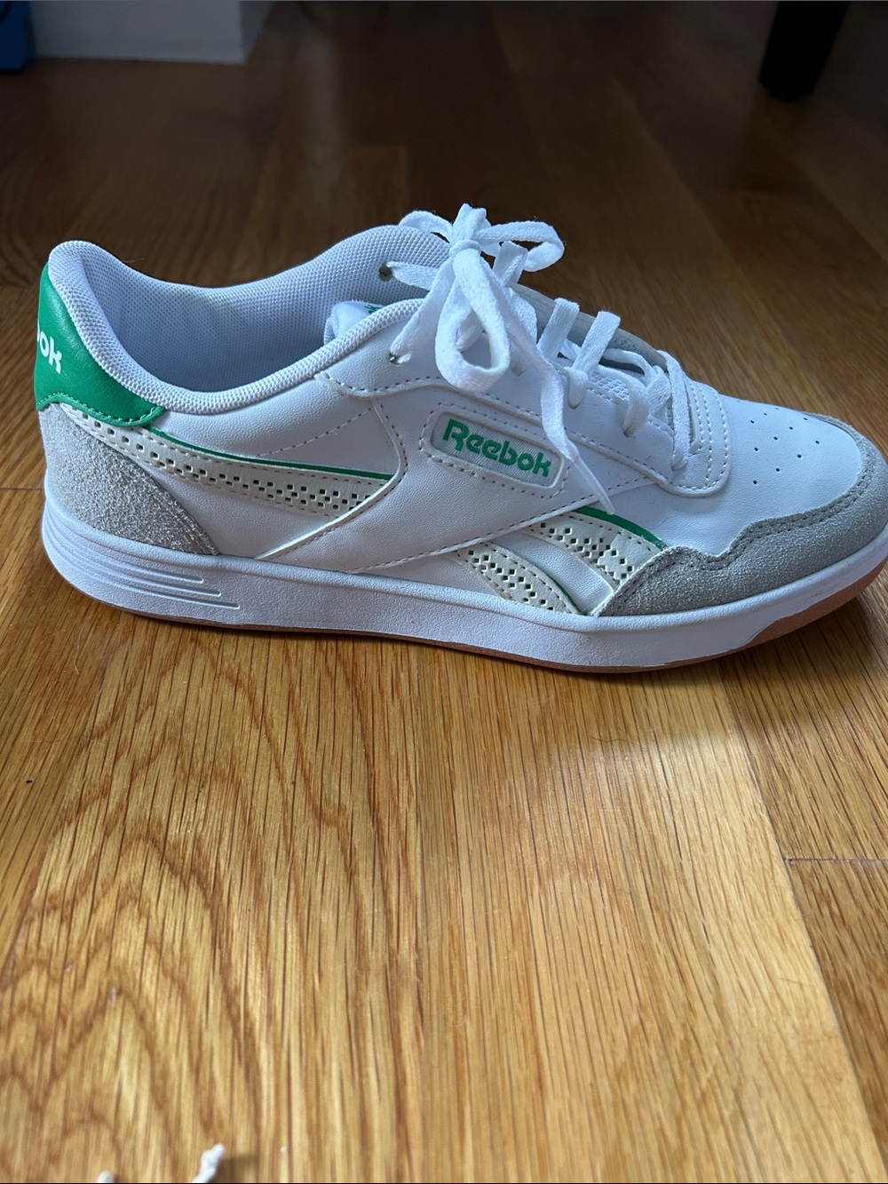 Reebok Women White Sneakers with Green Heel Accent